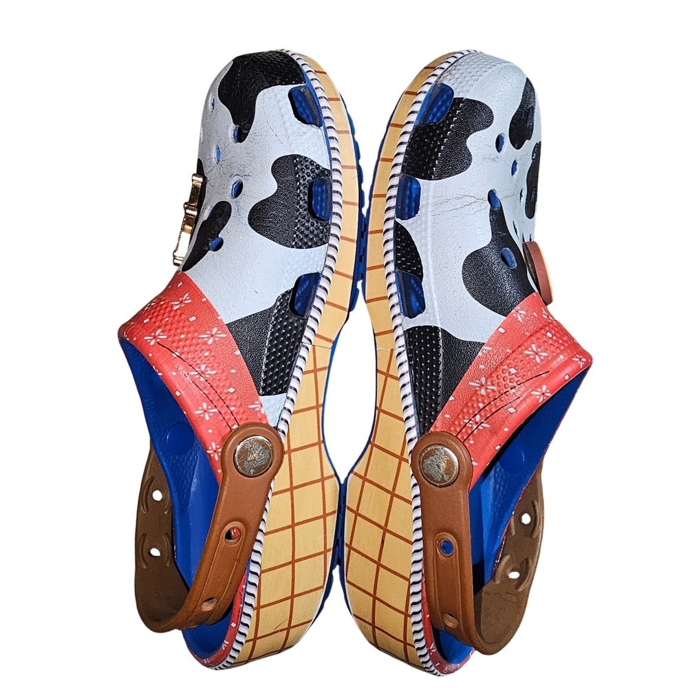 Toy Story Crocs Woody Sheriff Cow Print Clogs Sandals Shoes Size Men 7 Women 9 - Picture 3 of 8